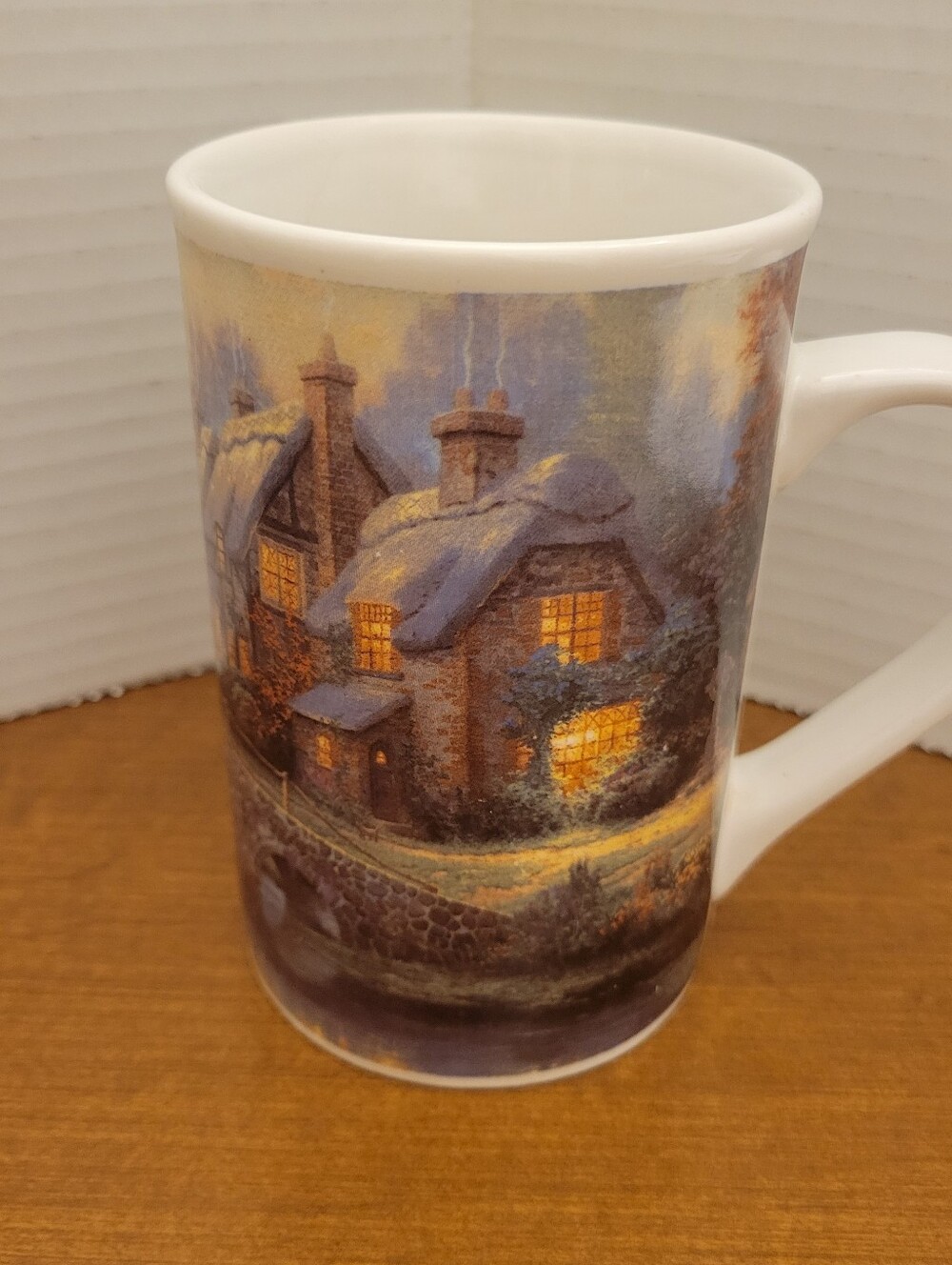 Thomas Kinkade 2000 "Cobblestone Bridge" Coffee Mug